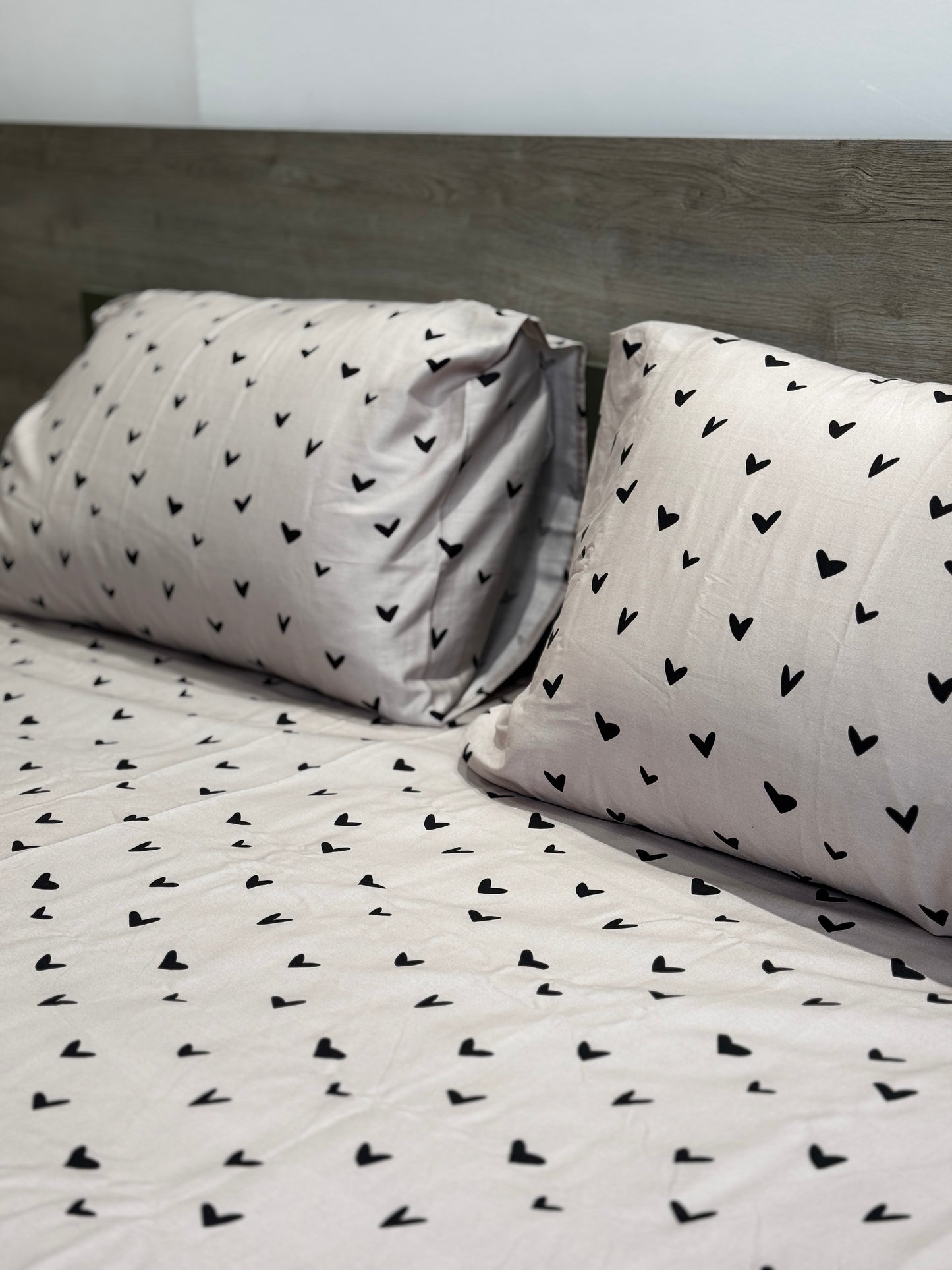 Polka Hearts 100% Cotton Satin King Size Bedsheet with Pillowcases – High Thread Count Bedding (108 x 102 Inches)