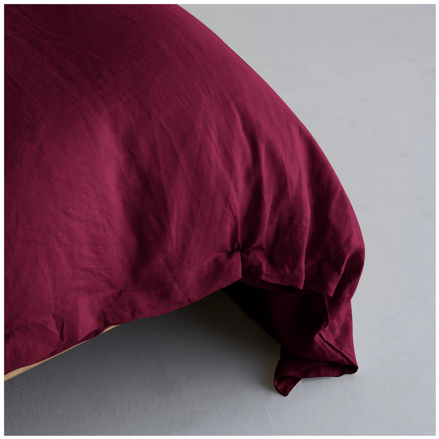 Linen Loft Plum & Ivory Bed Set Bundle β Flat Sheet with Pillowcases & Duvet Cover Set Standard King Size