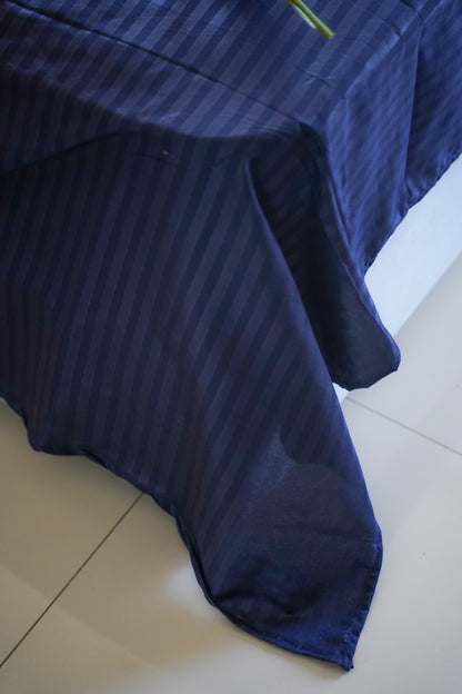 Luxe Navy Stripe Bed Sheet Set