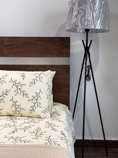 Vineyard Print Cotton King Size Bedsheet with Pillowcases –  Soft Bedding (108 x 102 Inches)