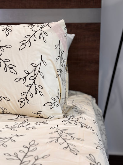 Vineyard Print Cotton King Size Bedsheet with Pillowcases –  Soft Bedding (108 x 102 Inches)