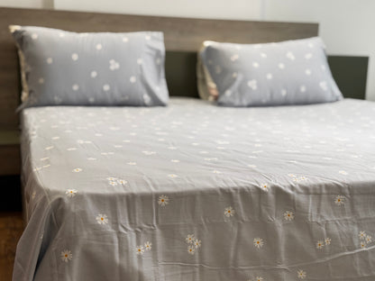 Soft 100% Cotton Satin King Size Bedsheet with Pillowcases – Duck Egg Bloom Bedding (108 x 102 Inches)