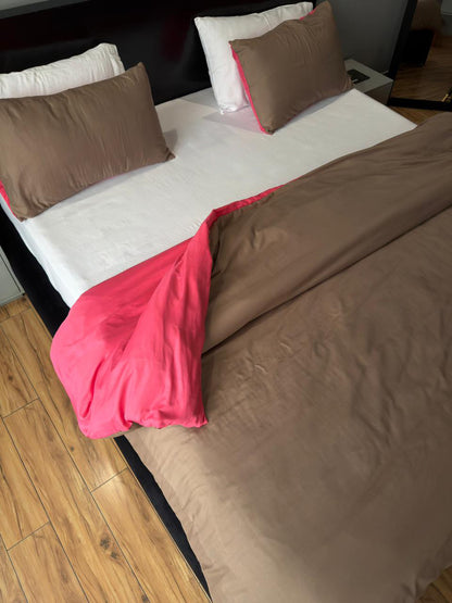 Linen Loft Reversible Hot Pink & Natural Duvet Cover Set - King Size