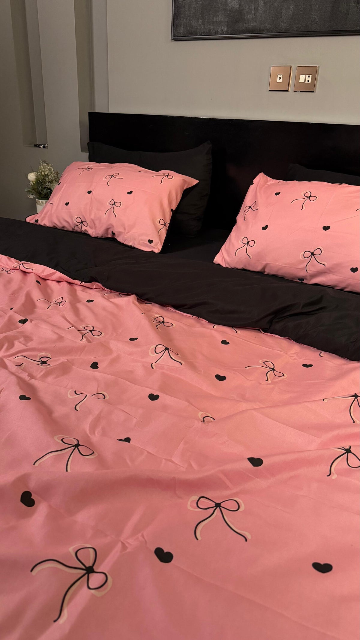 Linen Loft Noir Coquette Bedding Set - King