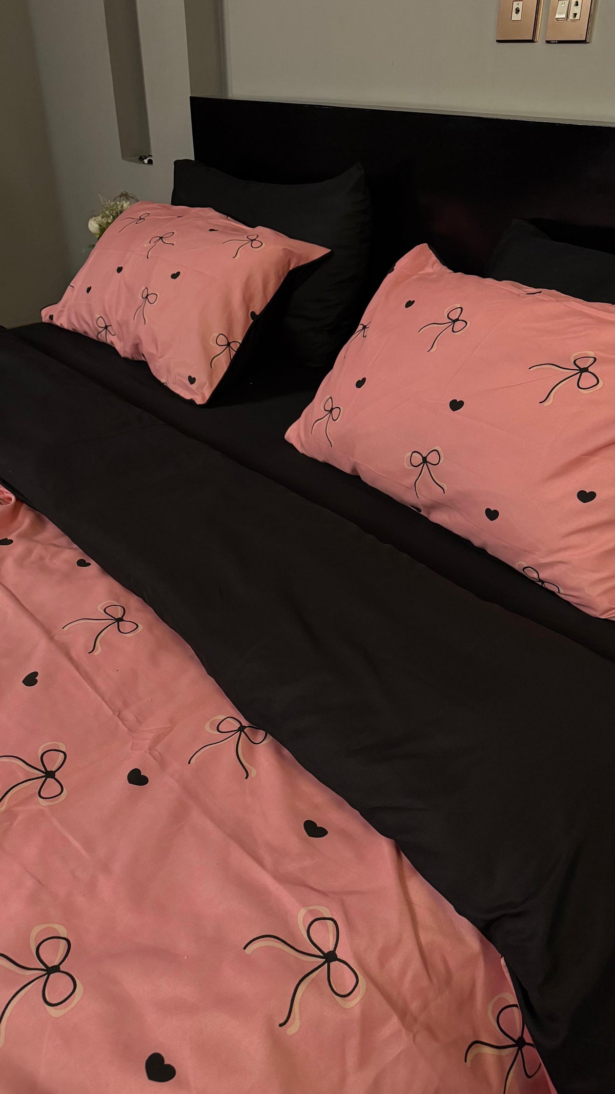 Linen Loft Noir Coquette Bedding Set - King