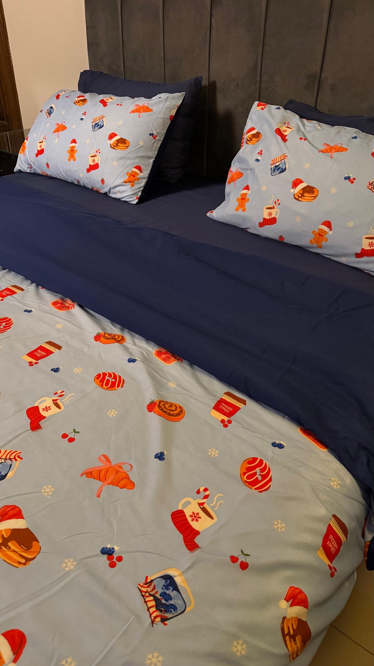 Linen Loft Winter Treats Bedding Set - King