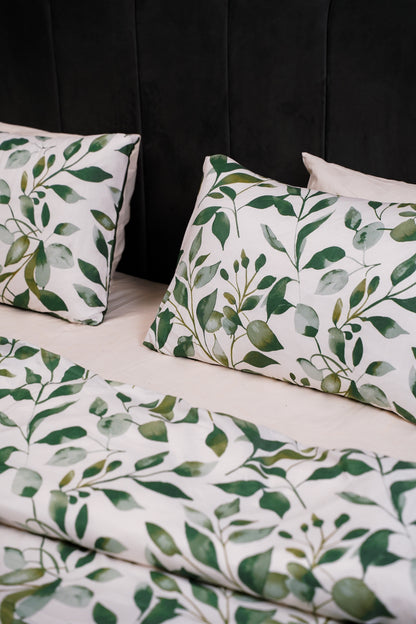 Linen Loft Felton Leaf Print Duvet Cover Set – Soft, Breathable & Eco-Friendly