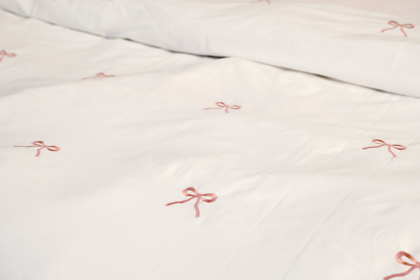 Linen Loft Blush Pink Bow Embroidered Bedding Set | Cozy-Core Elegance for That Dreamy Look