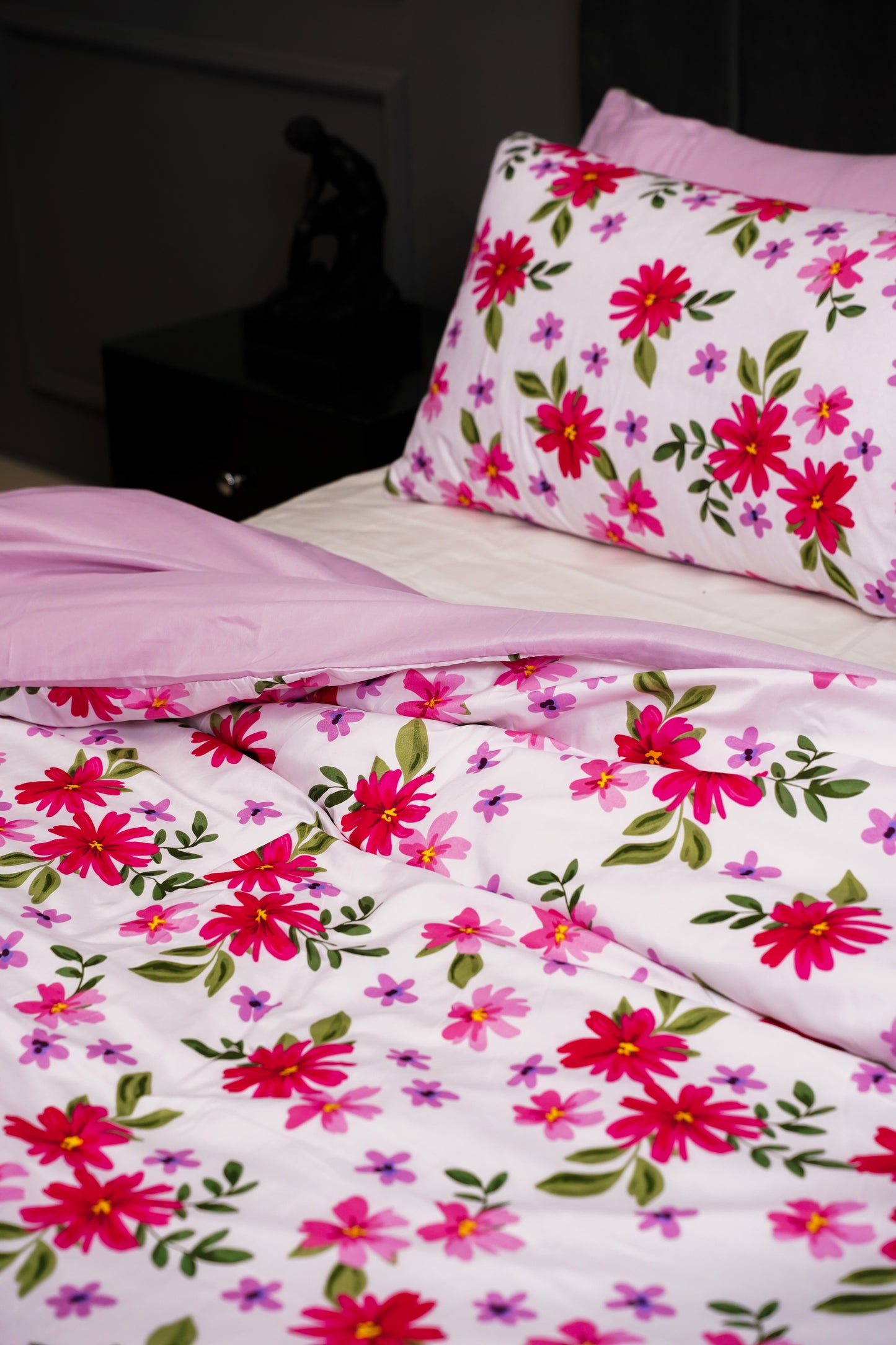 Linen Loft Blossom Duvet Cover Set | Elegant & Comfortable Design