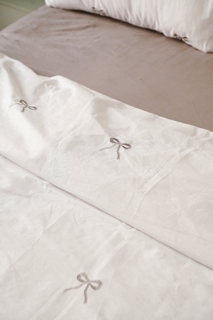 Grey bow Bed Set with Grey Flat Sheet – King Size